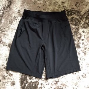 Lululemon Short size M